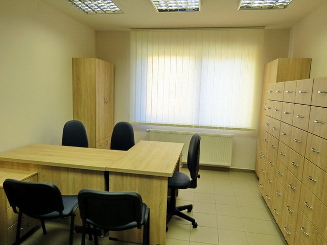 Átadták a felújított felnőtt háziorvosi rendelőt 42